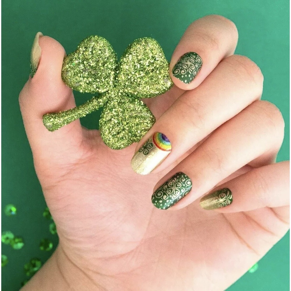 Color Street Clover the Rainbow FDS495 St Patricks Day Green Gold Nail Strips